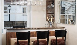 New Seine Hotel Wine Bar
