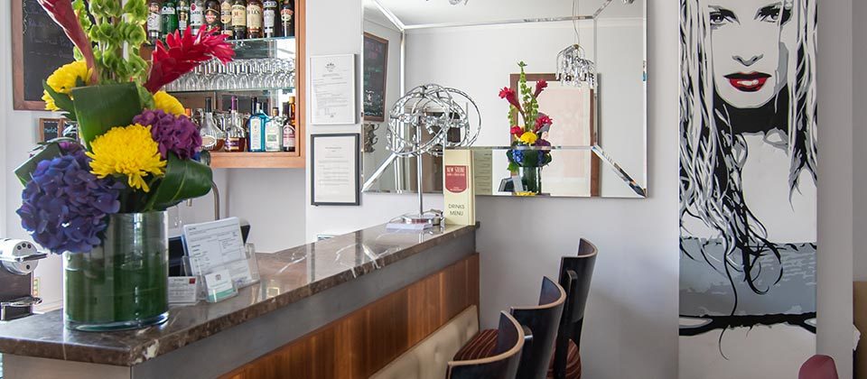 New Steine Hotel & Bistro 2020 bar