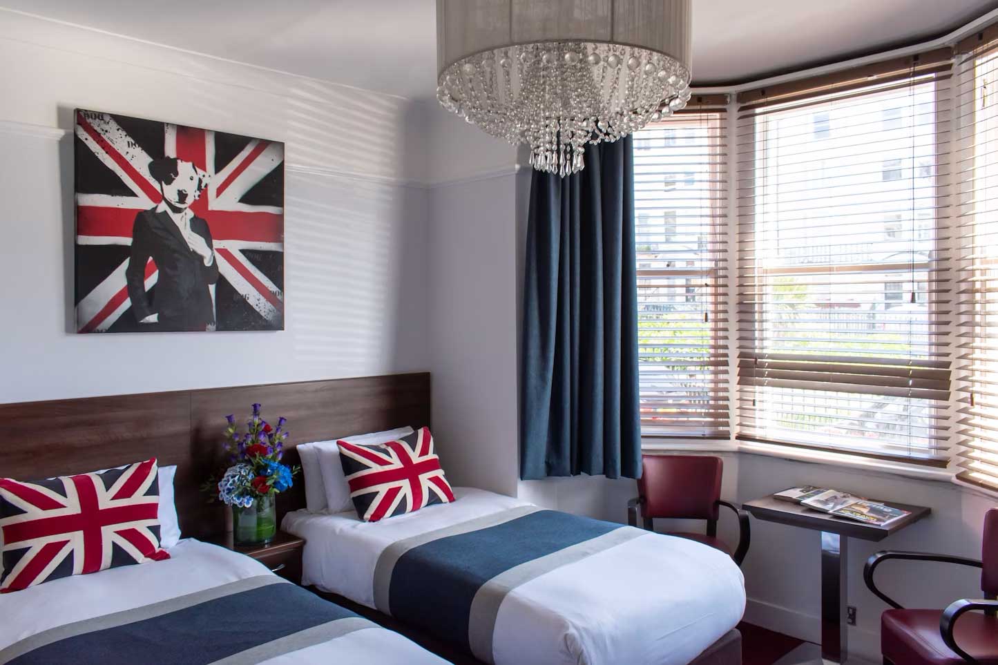 Twin Bedroom - New Steine Hotel - Brighton