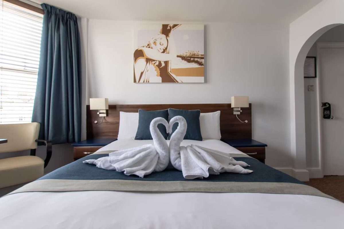 Double Bedroom - New Steine Hotel - Brighton